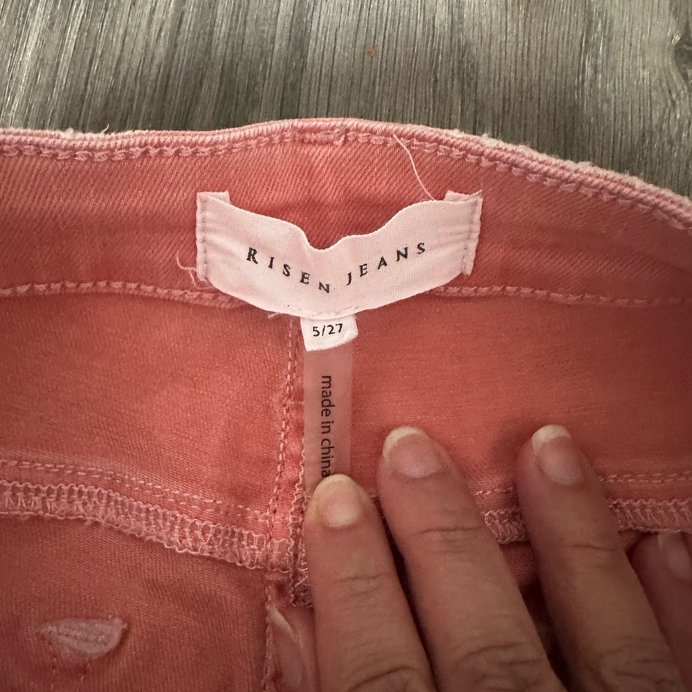 Women's Pink Wide-Leg Flare Jeans with Frayed Hem - Picture 16 of 16